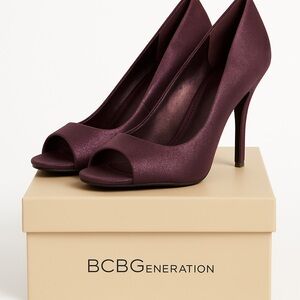 BCBGeneration BG-ARIEL Peep-Toe Heels – Soft Metallic Plum | Size 7.5
